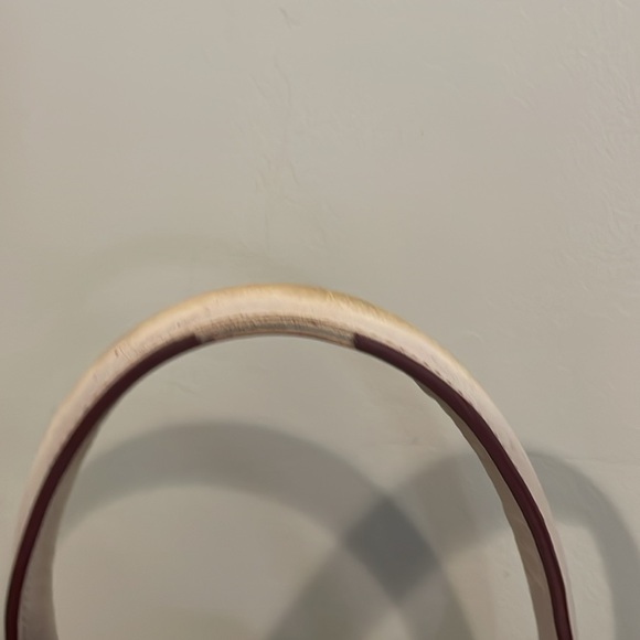 Dooney & Bourke Large Amelie Tote - Picture 8 of 11